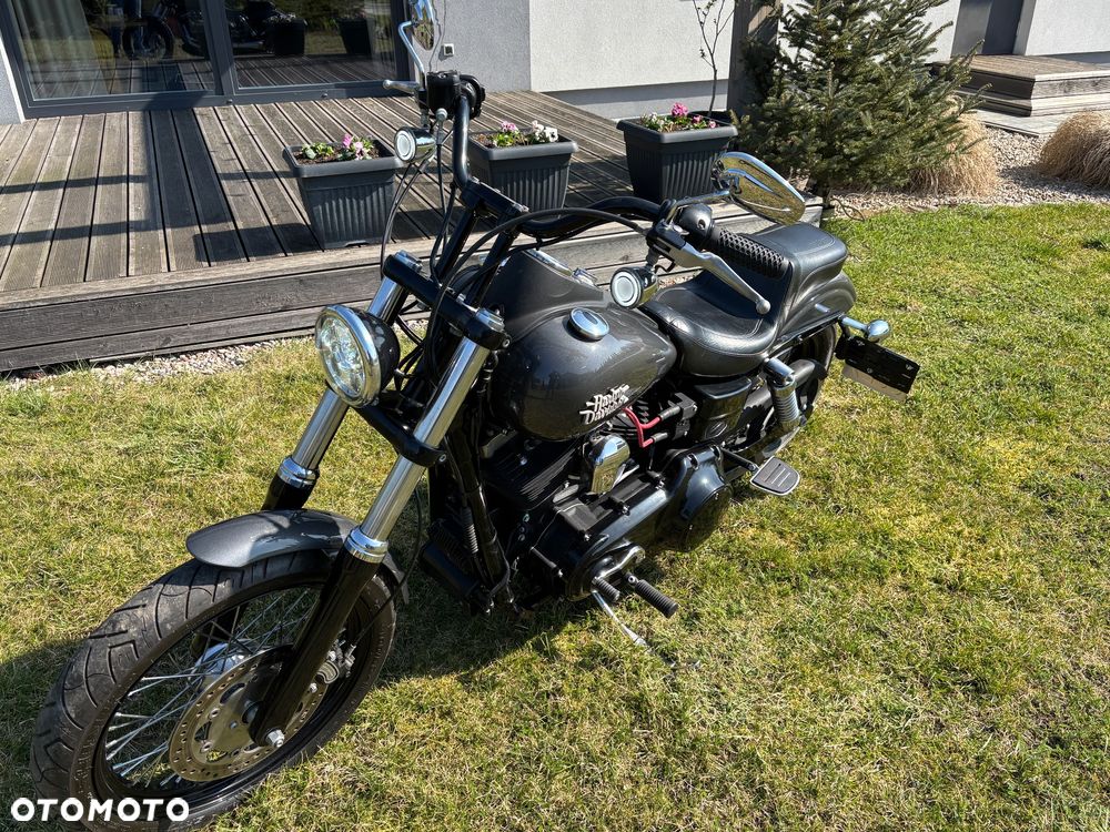 Harley-Davidson Dyna Street Bob - 9