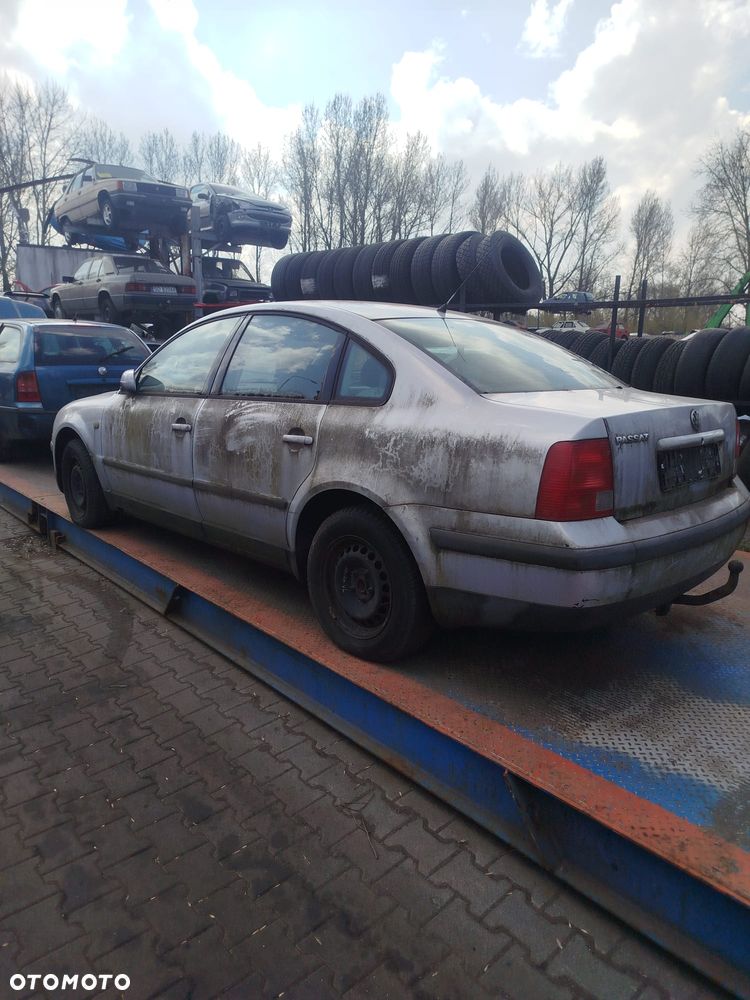 Volkswagen Passat B5  na części - 8