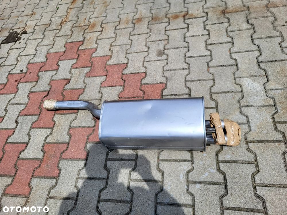 Tłumik końcowy  MERCEDES E 200 Kompressor (210.048) 2000/08 - 2002/03  2104906121 162 KM - 3