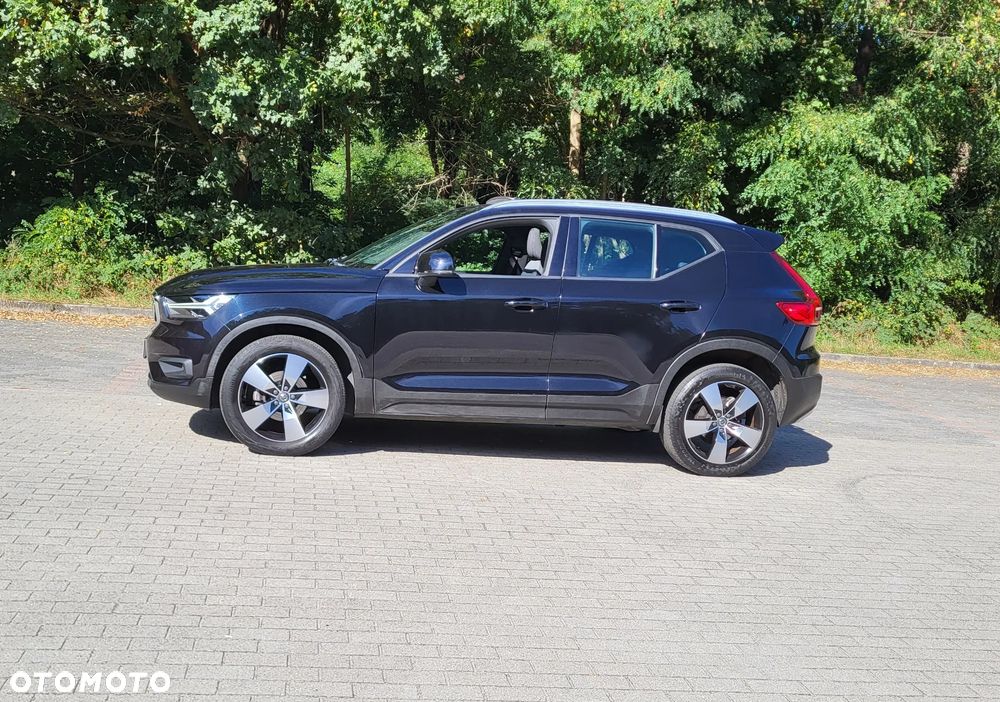 Volvo XC 40 T2 Momentum - 3