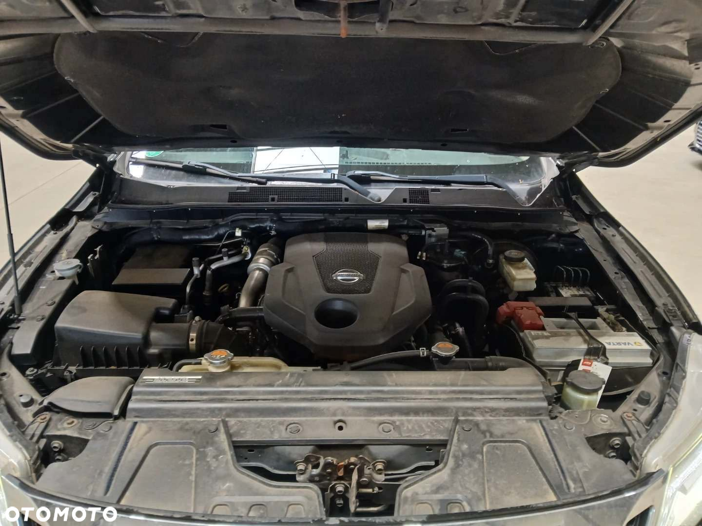 Nissan Navara DC 4x4 Autm N-Connecta - 14