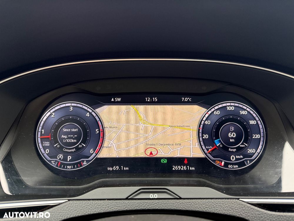 Volkswagen Passat Variant 1.6 TDI SCR DSG Business - 15