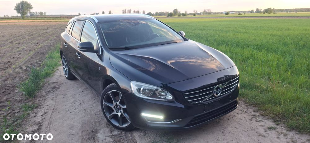 Volvo V60 D4 Ocean Race - 1