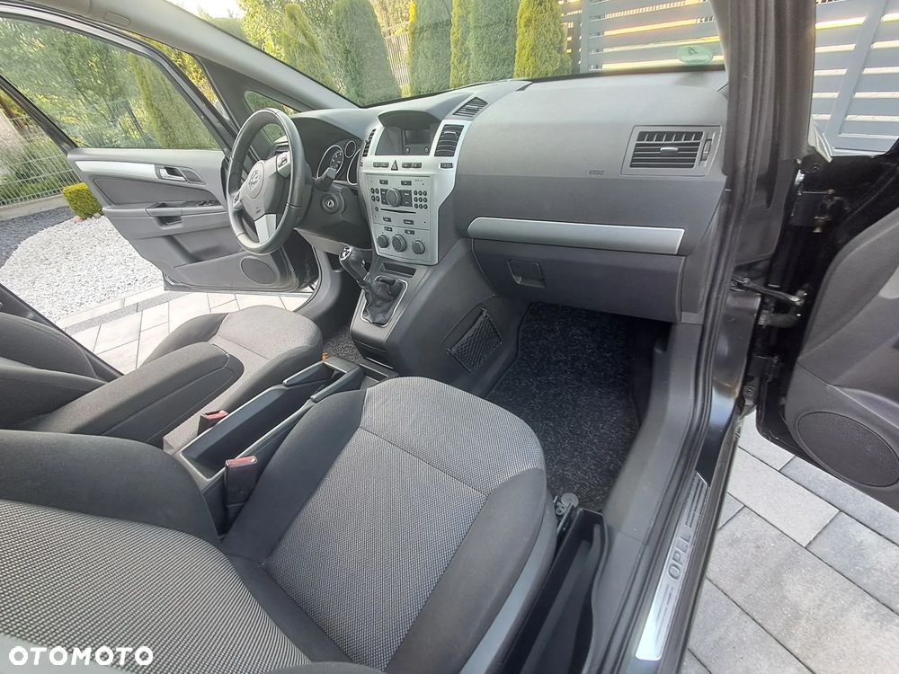 Opel Zafira 1.8 Edition - 10