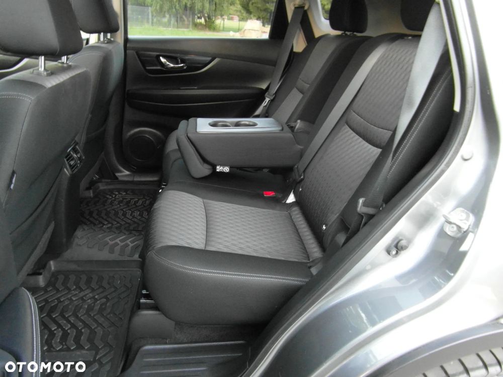Nissan X-Trail 1.7 dCi ALL-MODE 4x4i N-Connecta - 33