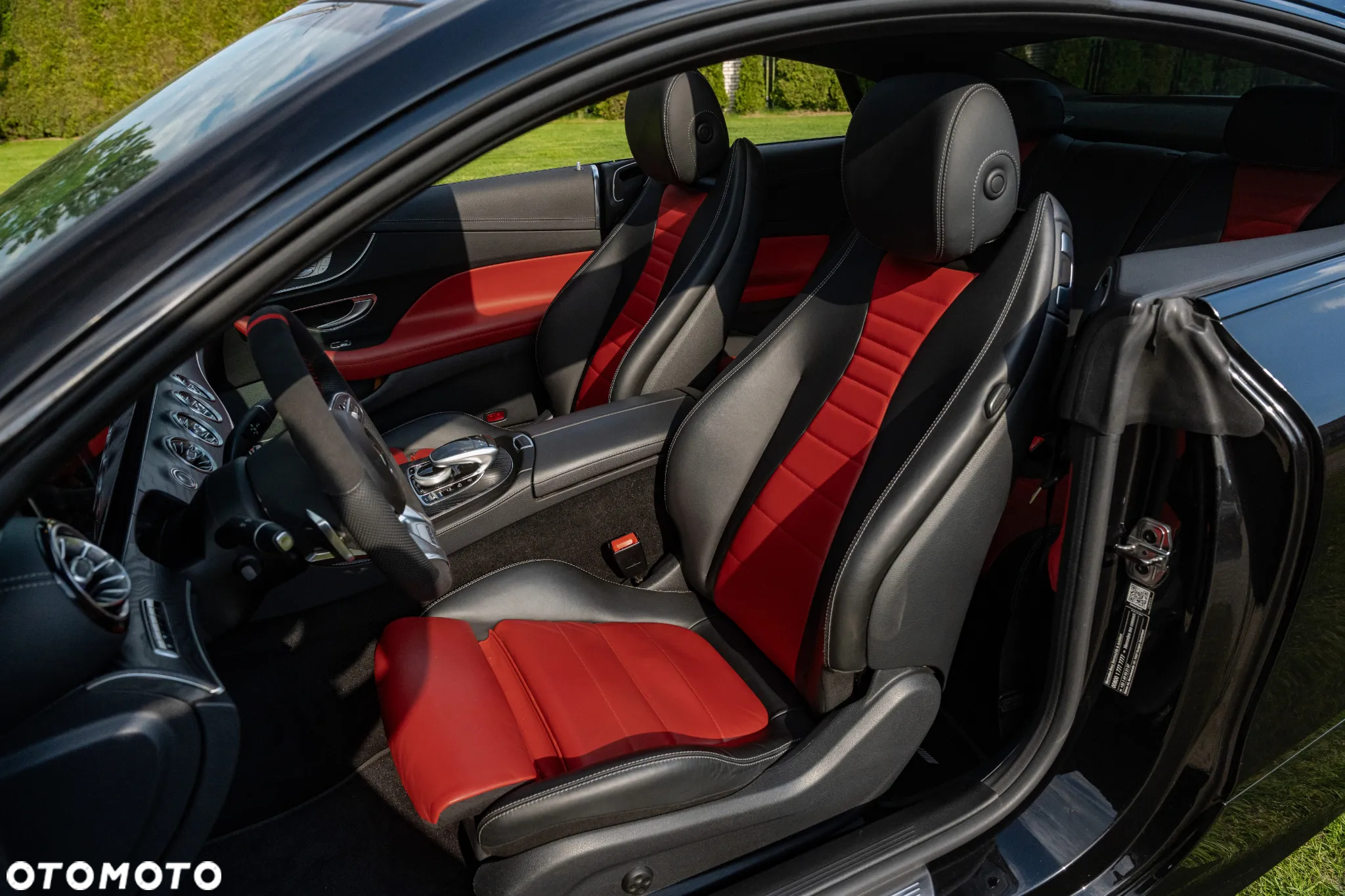 Mercedes-Benz Klasa E 400 d 4Matic Coupe 9G-TRONIC AMG Line - 25