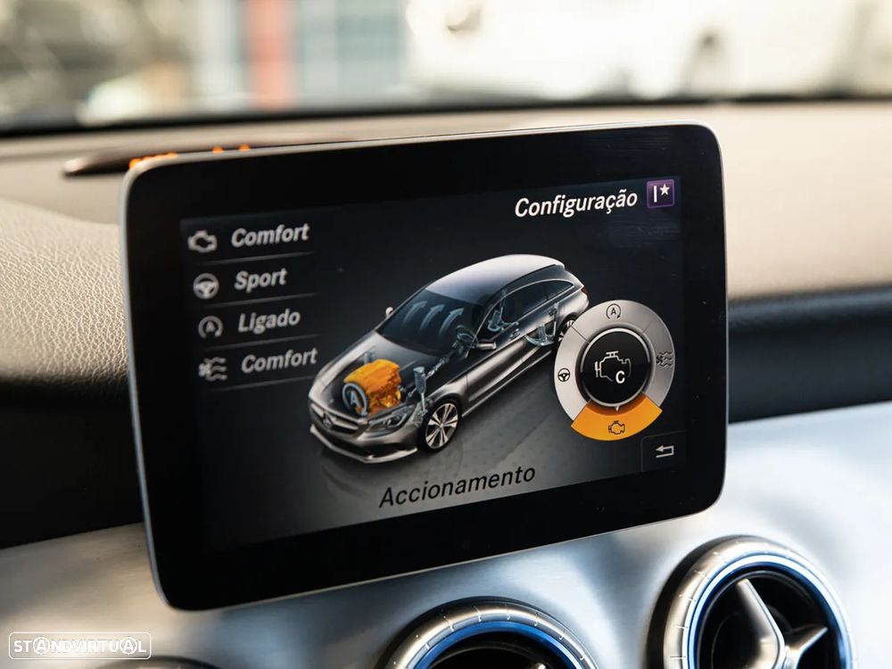 Mercedes-Benz CLA 200 d Shooting Brake AMG Line - 20
