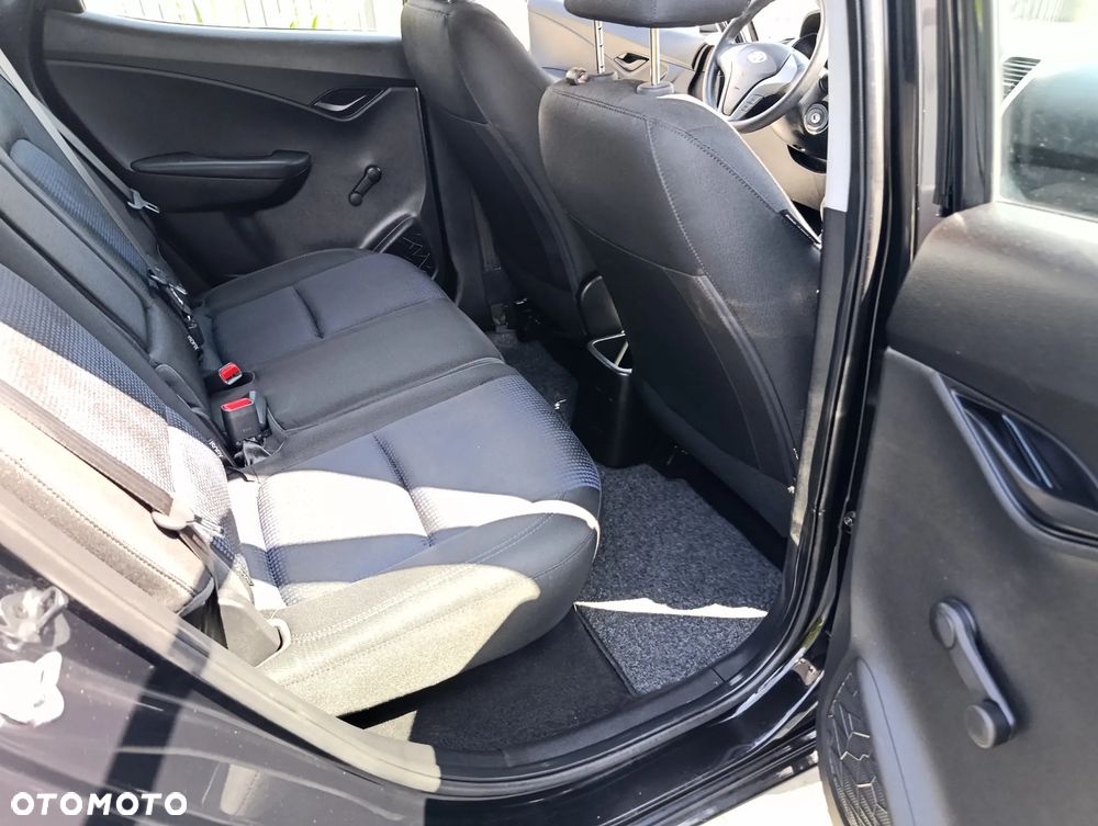 Hyundai ix20 1.4 blue YES Gold - 10