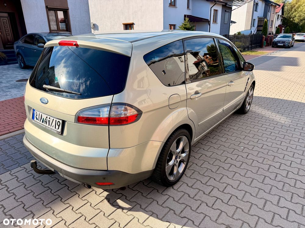 Ford S-Max - 6