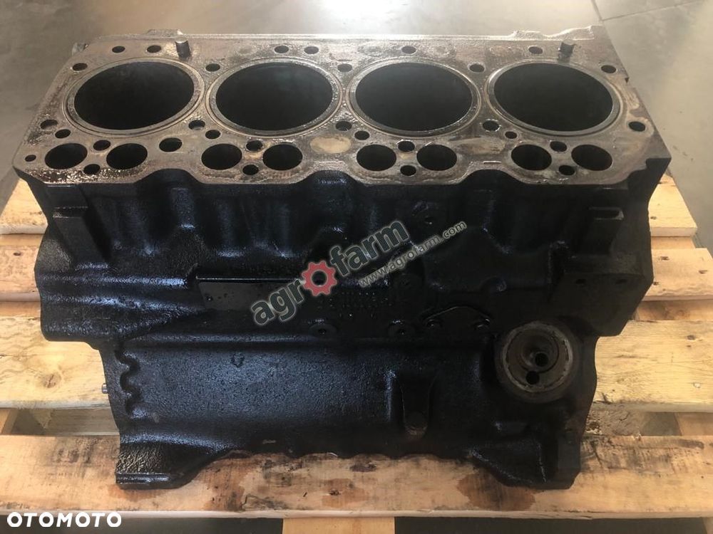 BLOK SILNIKA RENAULT CERGOS 340 6005013213 - 2