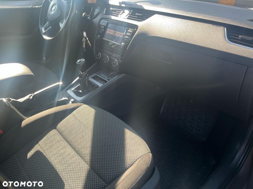 Skoda Octavia 1.6 TDI Ambition - 14