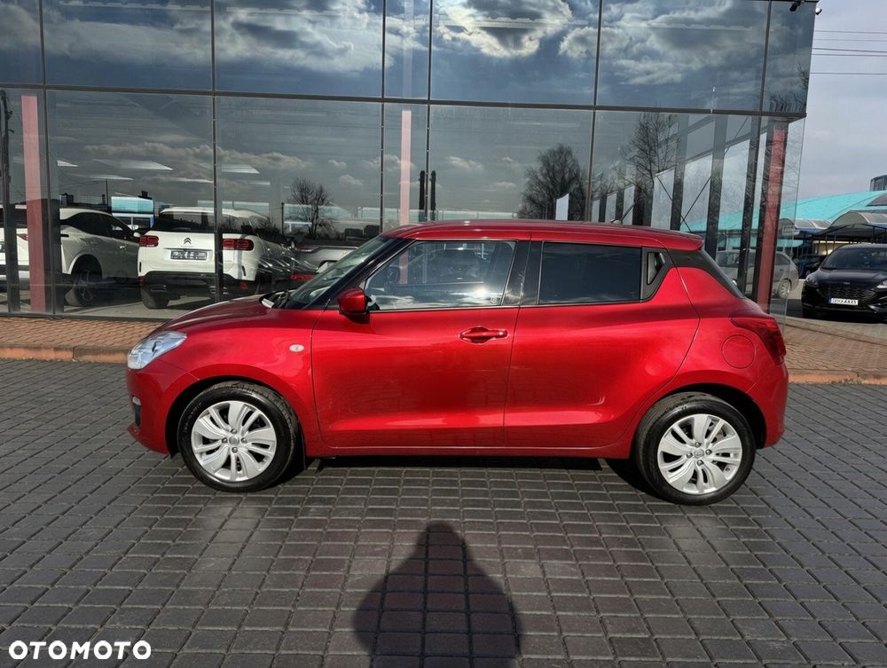 Suzuki Swift 1.2 Premium Plus - 10