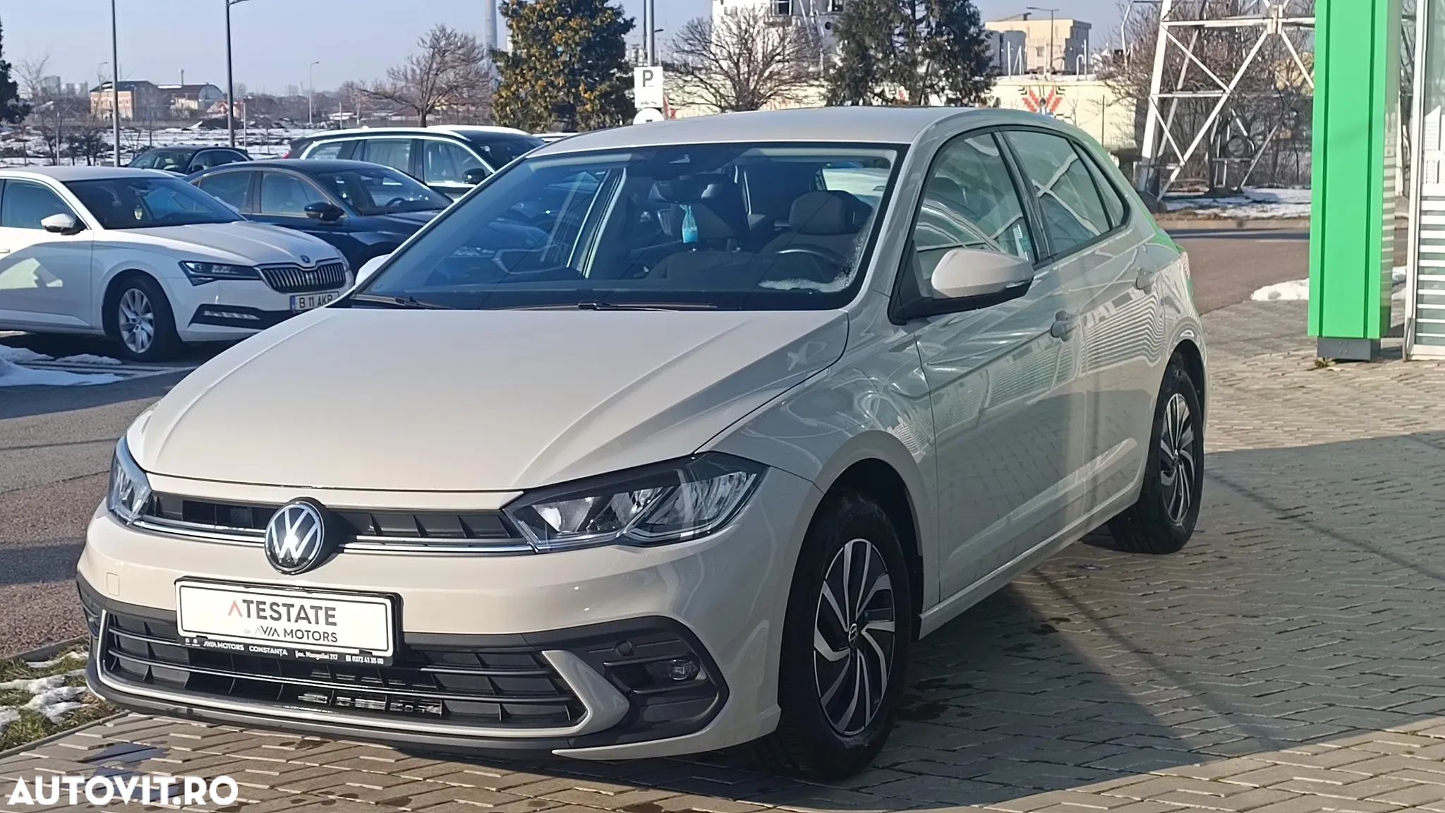 Volkswagen Polo 1.0 TSI Life - 1