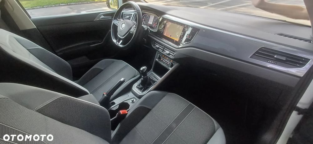 Volkswagen Polo 1.0 TSI R-Line Plus - 3