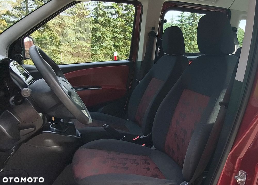 Opel Combo - 16
