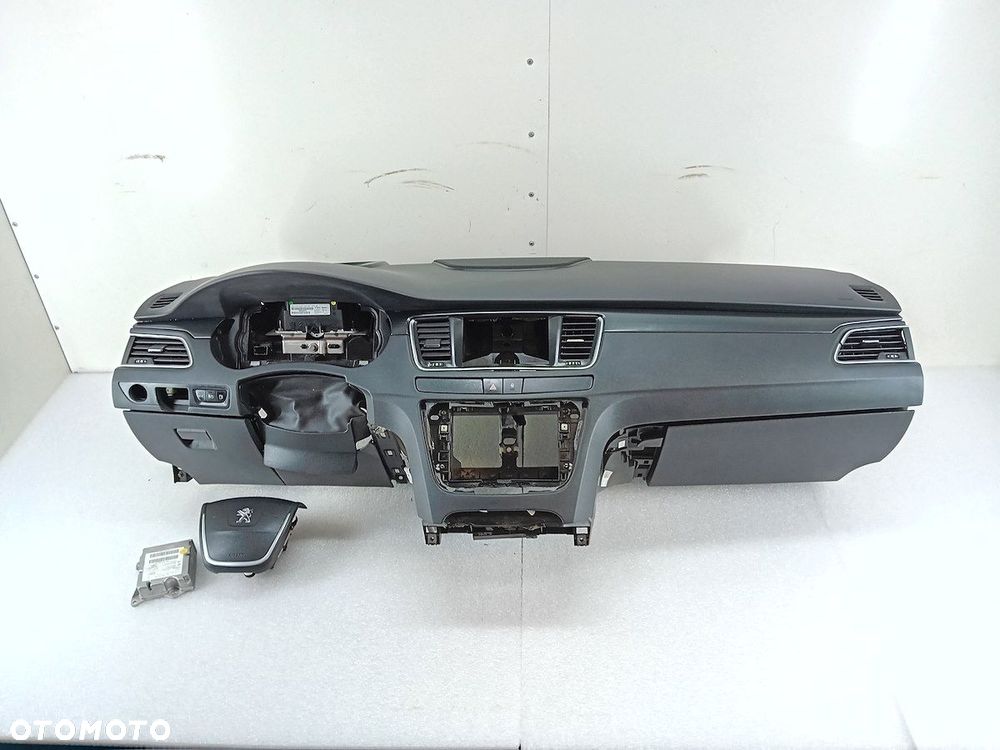 DESKA ROZDZIELCZA,KONSOLA PODUSZKI PEUGEOT 508 - 1