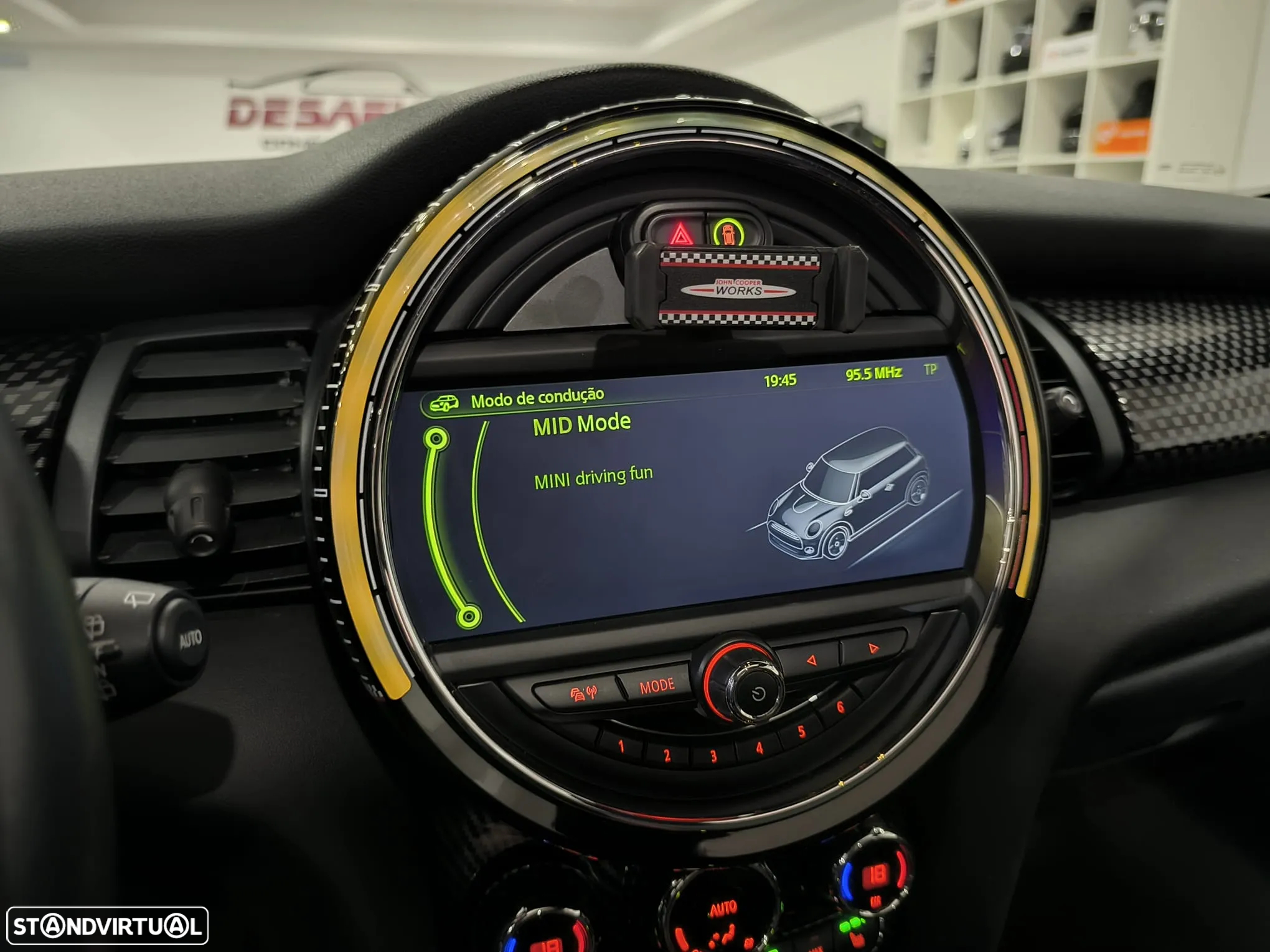 MINI 3 Portas John Cooper Works Sport Aut. - 51