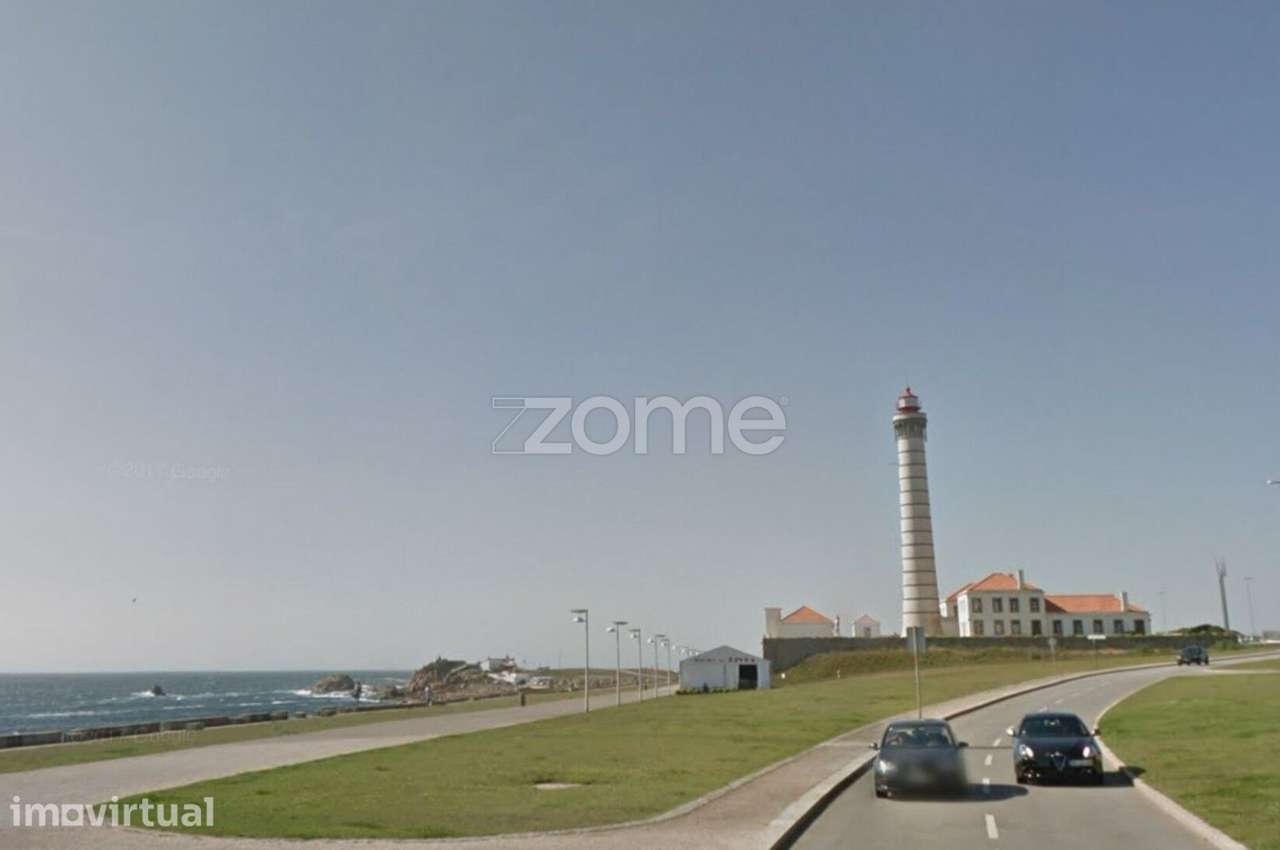 Terreno em Leça da Palmeira (Farol) Frente de Mar - Grande imagem: 5/15