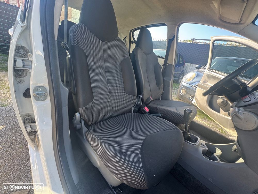 Toyota Aygo Cool - 9