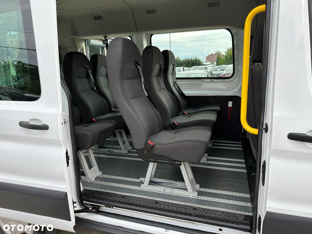 Ford Transit - 21