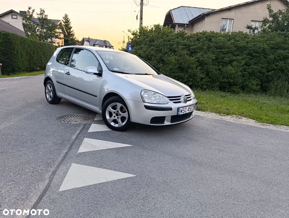 Volkswagen Golf - 9