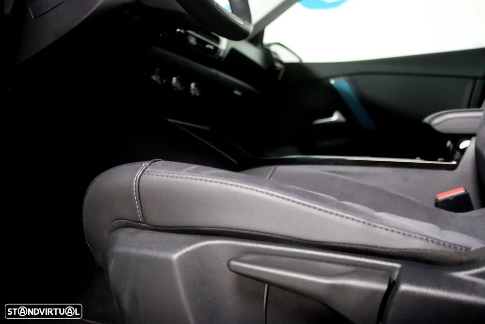 Citroën e-C4 50 kWh Shine - 13