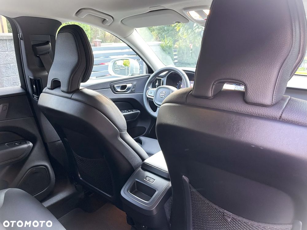 Volvo XC 60 B4 D AWD Inscription - 22