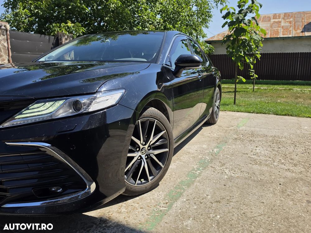 Toyota Camry 2.5 Exclusive - 7