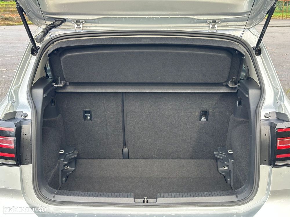 VW T-Cross 1.0 TSI Life DSG - 17