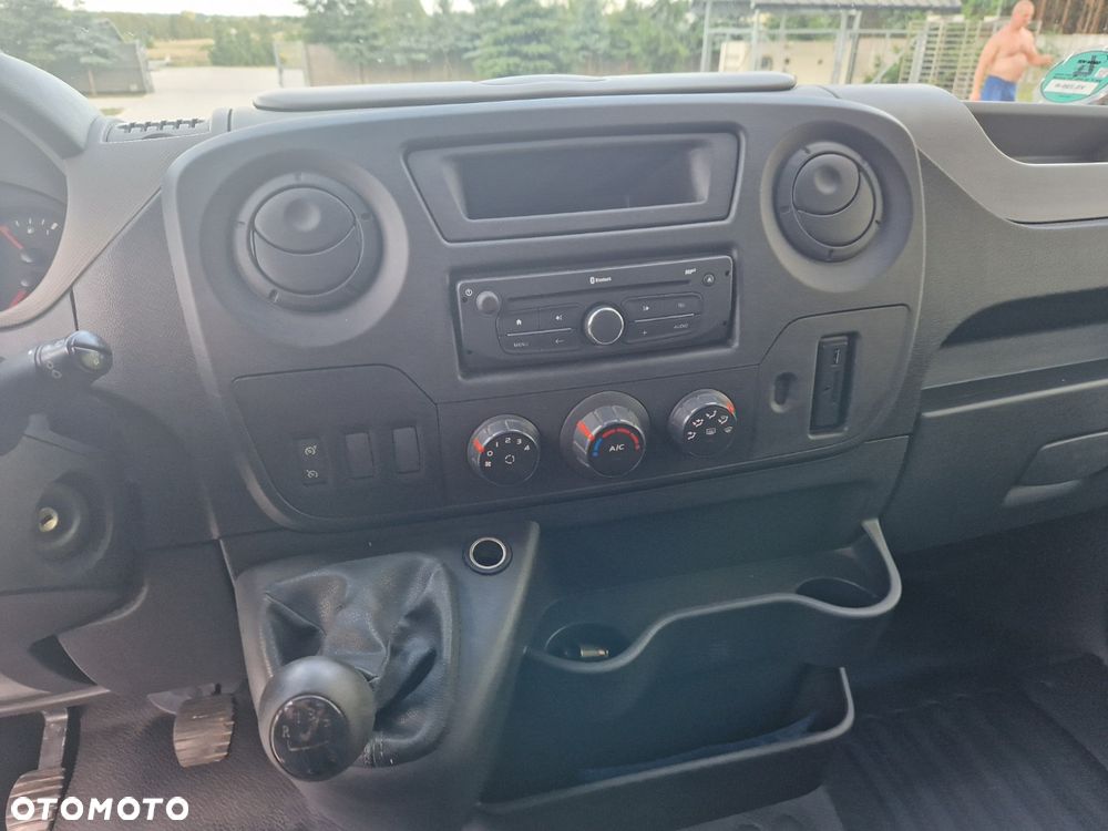 Renault Master - 9
