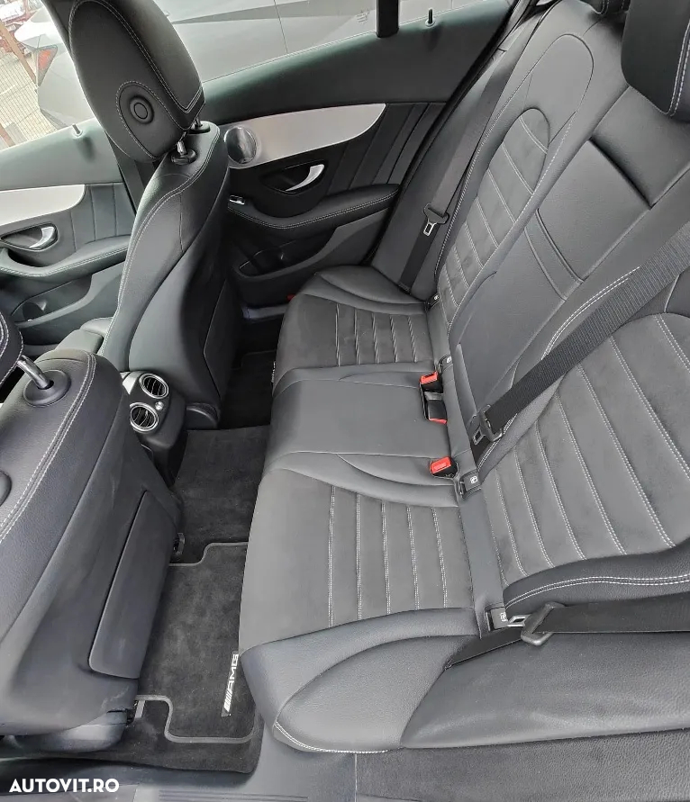 Mercedes-Benz C 300 d T 4Matic 9G-TRONIC AMG Line - 14