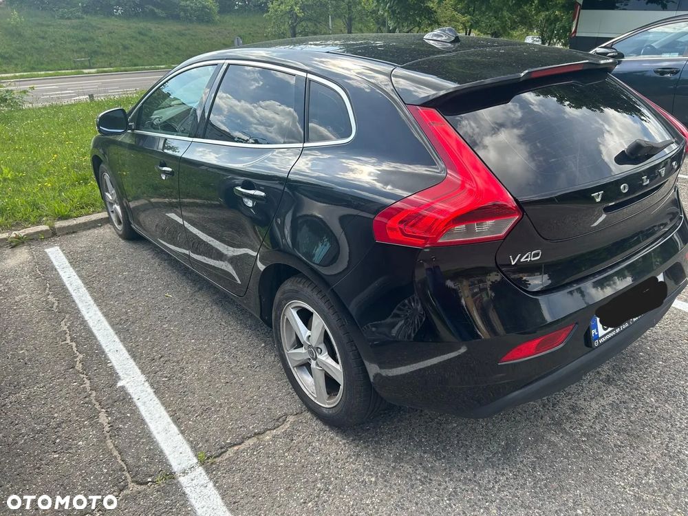 Volvo V40 D2 - 9
