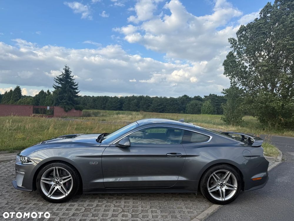 Ford Mustang - 3
