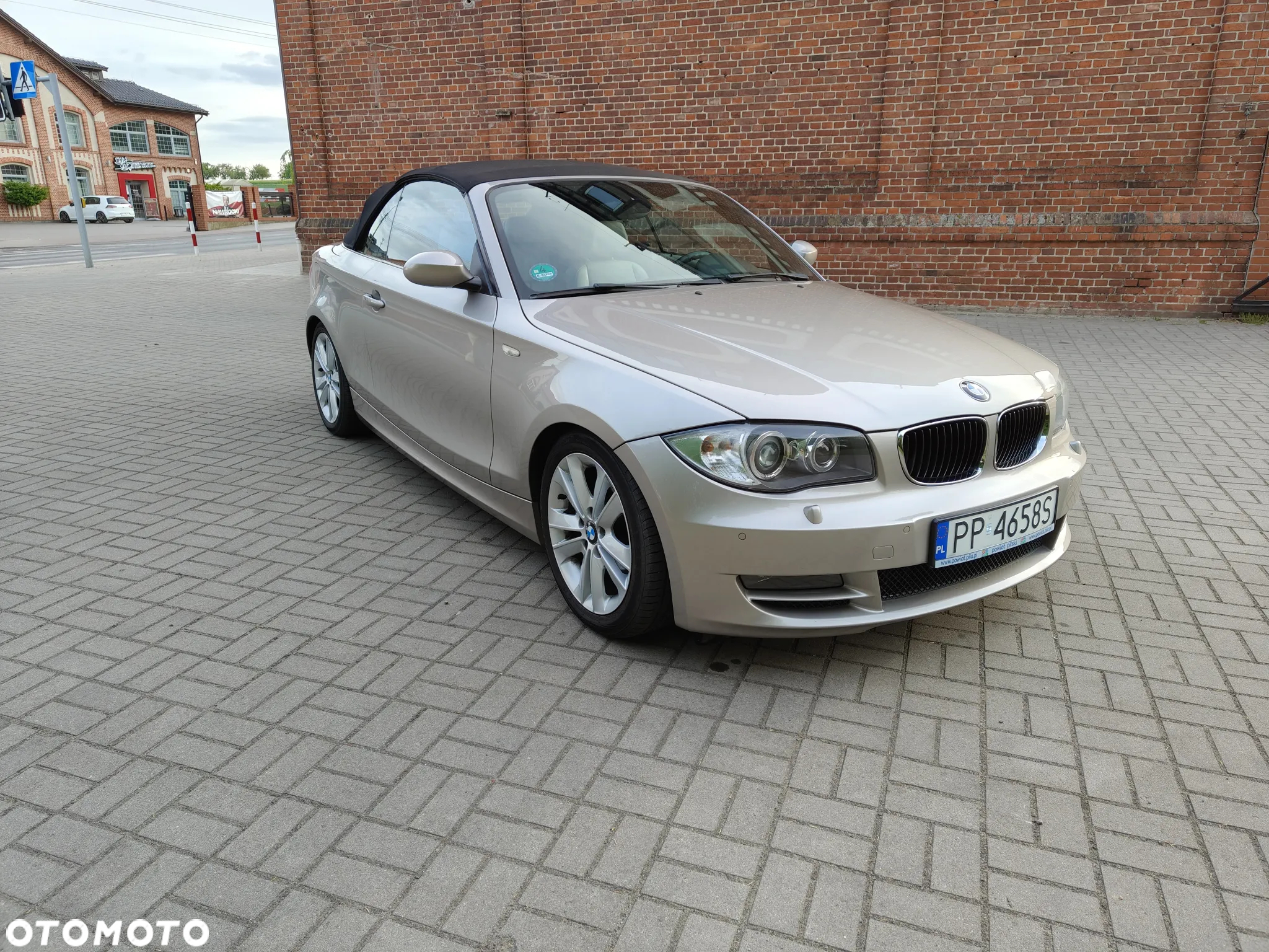 BMW Seria 1 118i Cabrio Edition Exclusive - 11