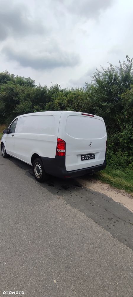 Mercedes-Benz Vito - 10