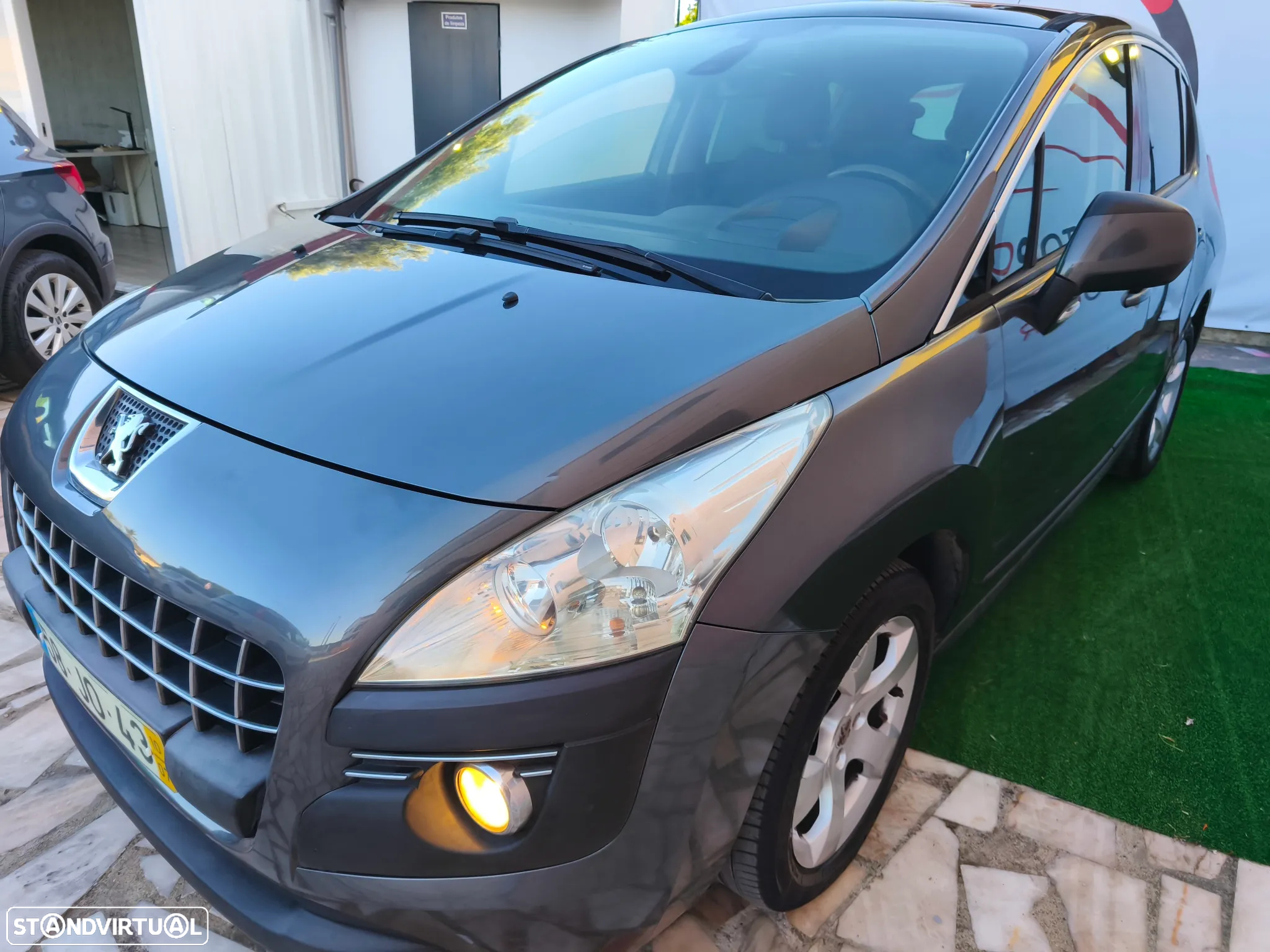 Peugeot 3008 1.6 HDi Premium JLL17 - 29