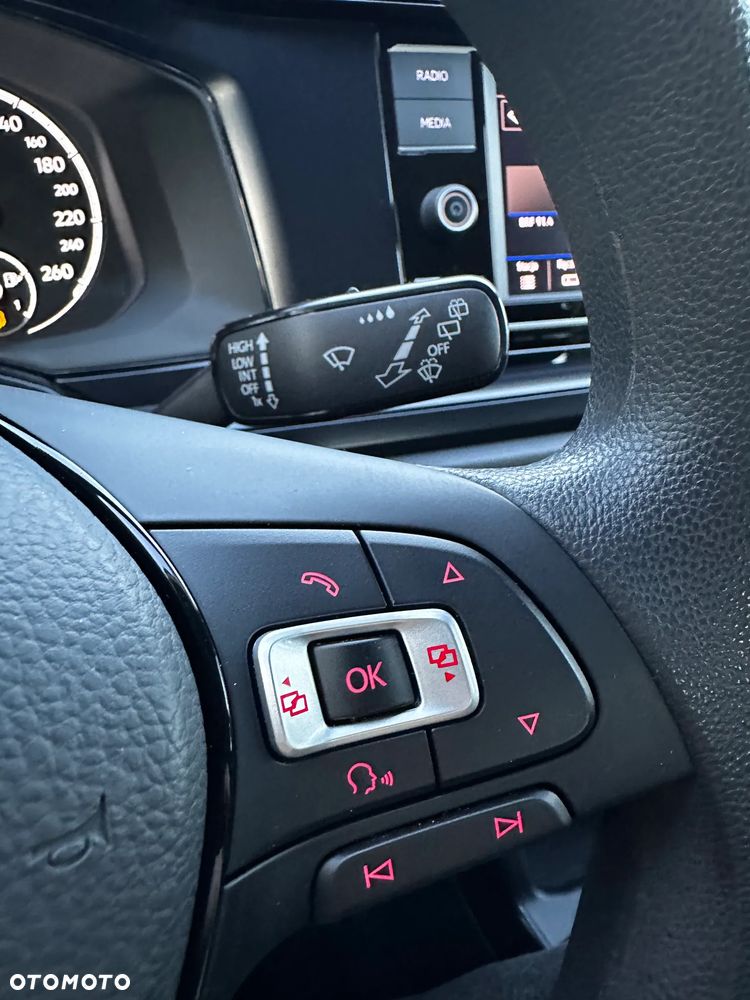 Volkswagen Polo 1.0 SOUND - 25