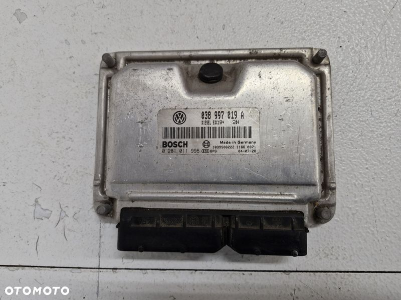 VOLKSWAGEN PASSAT B5 FL LIFT 1.9 TDI KOMPUTER STEROWNIK SILNIKA ECU 0281011996 038997019A - 2