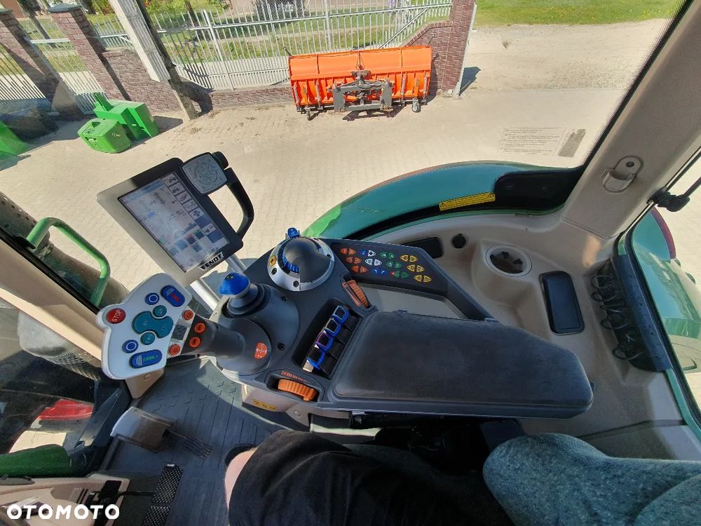 Fendt 718 Vario - 13