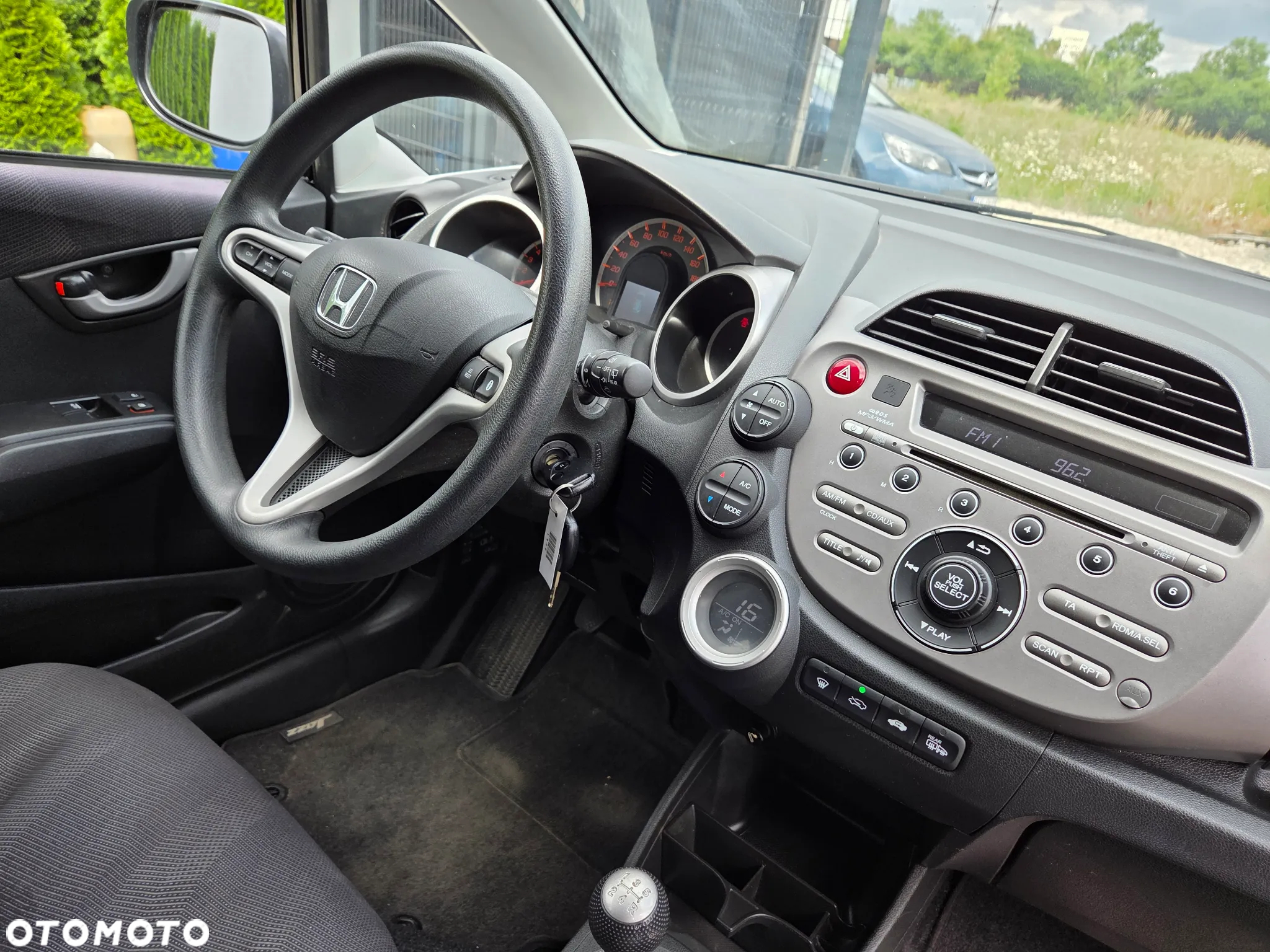 Honda Jazz 1.4 i-VTEC Comfort Plus - 29