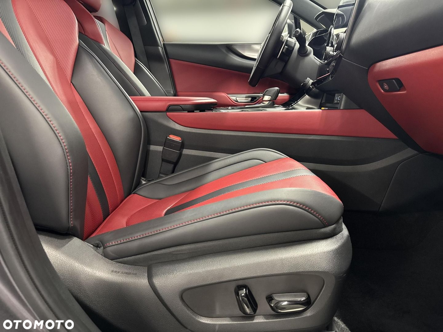 Lexus NX - 18