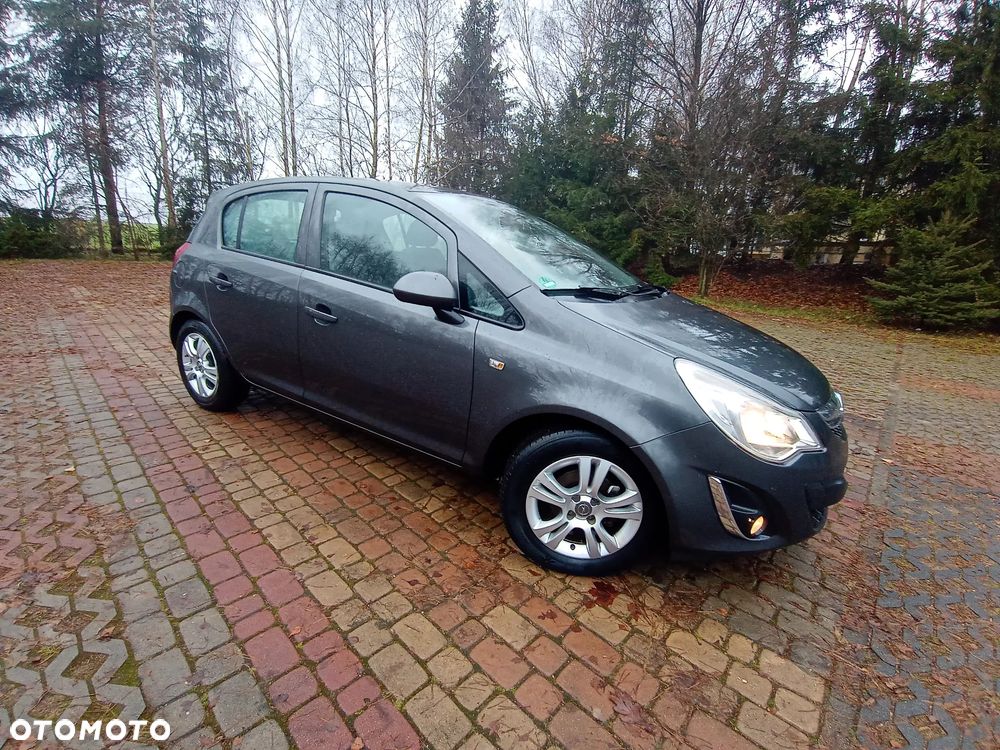 Opel Corsa 1.2 16V Cosmo - 18