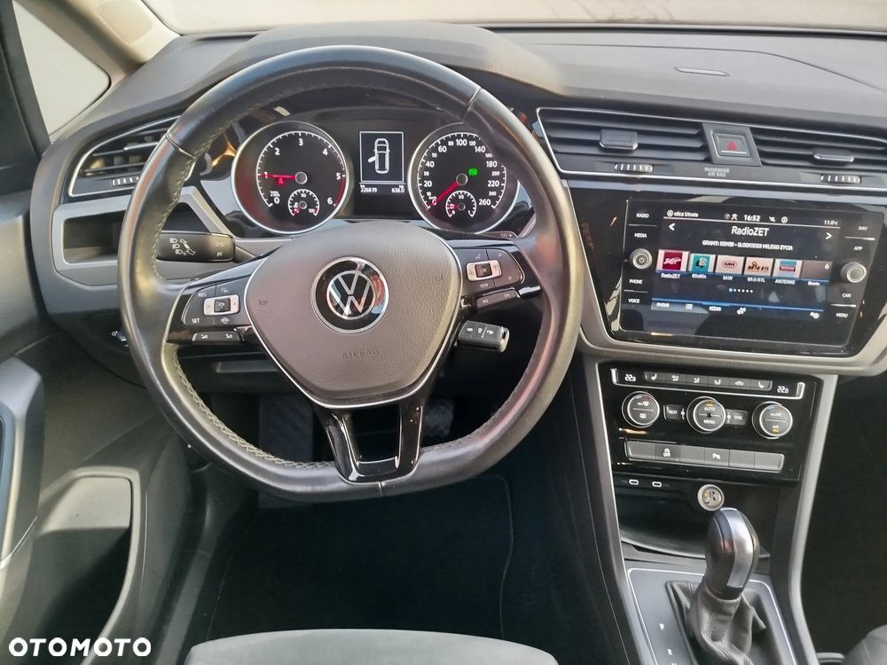 Volkswagen Touran 2.0 TDI SCR DSG Comfortline - 15