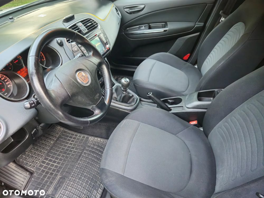Fiat Bravo 1.4 16V Dynamic - 31