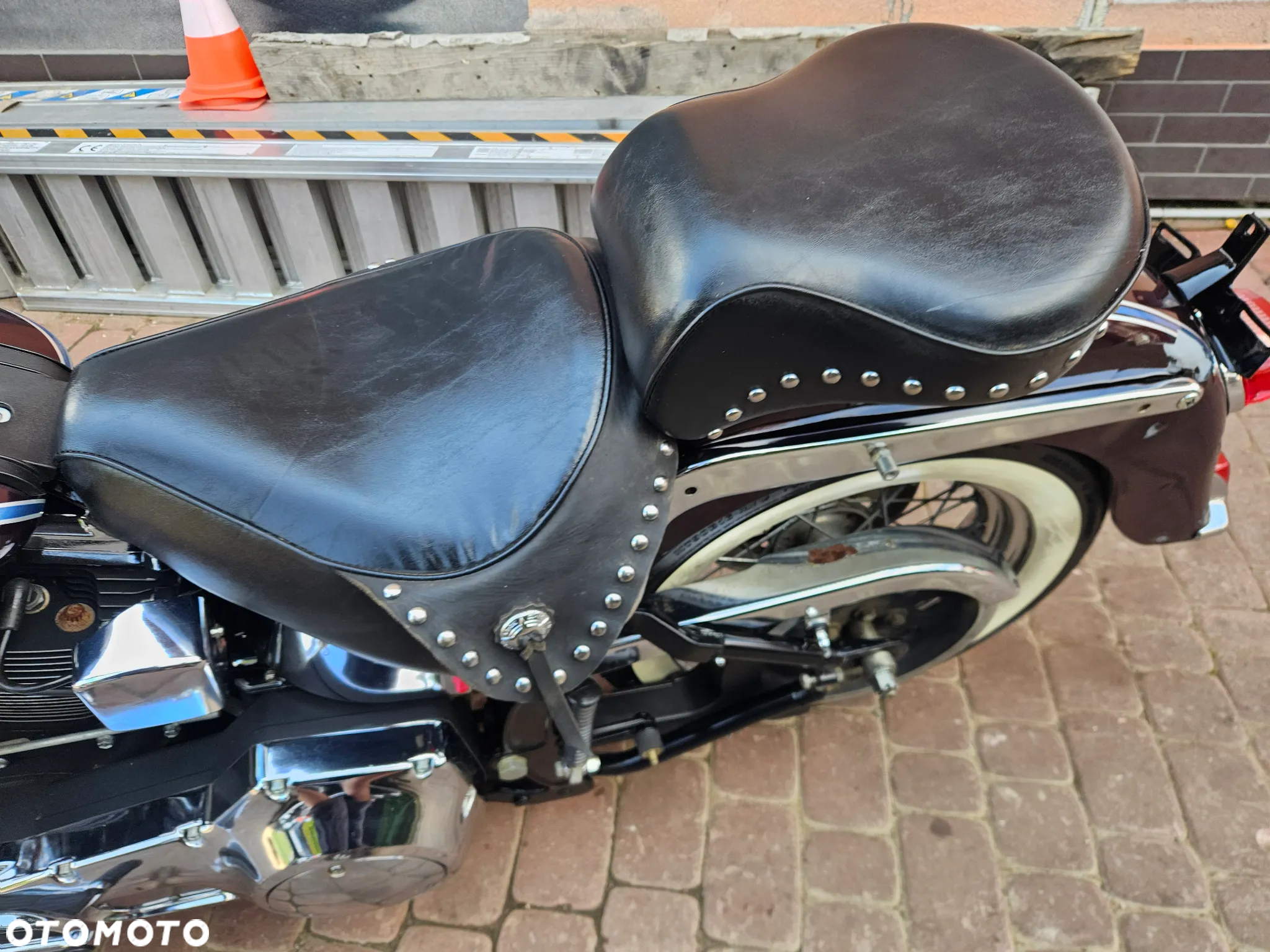 Harley-Davidson Softail Custom - 16