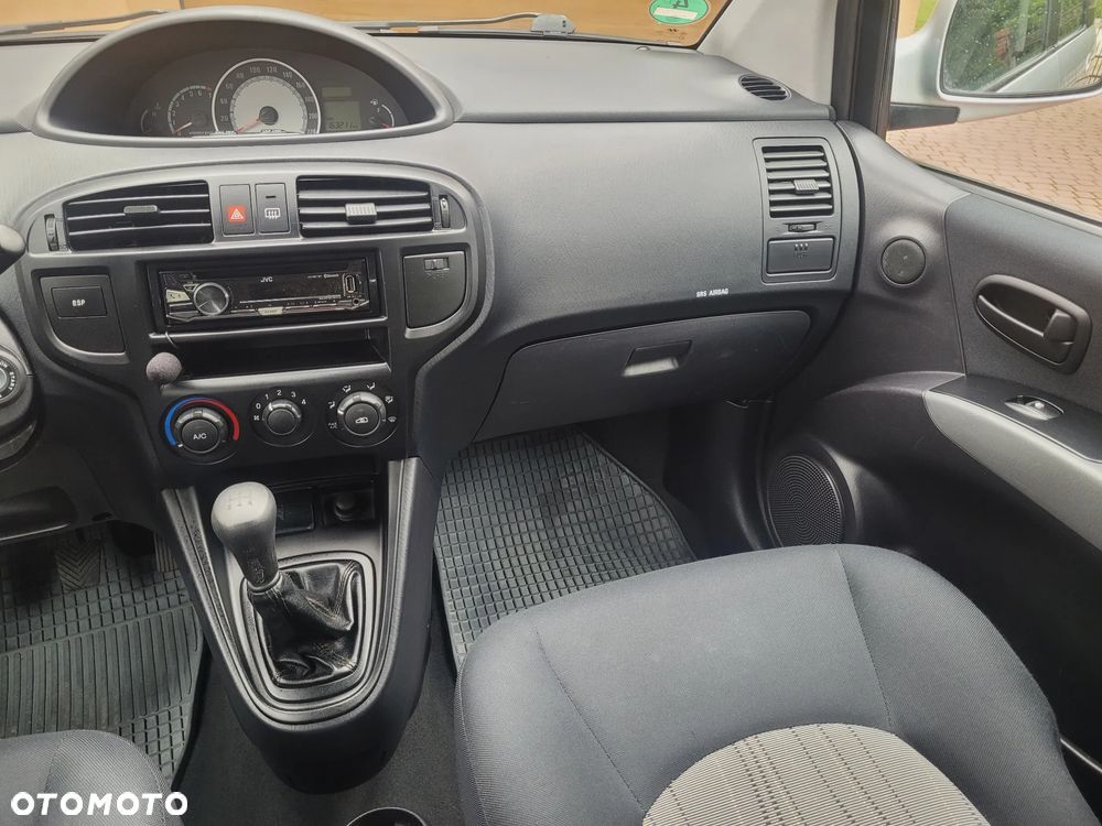 Hyundai Matrix 1.6 GLS - 13