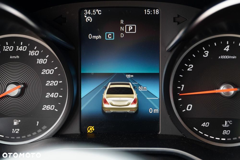 Mercedes-Benz Klasa C 300 9G-TRONIC - 29