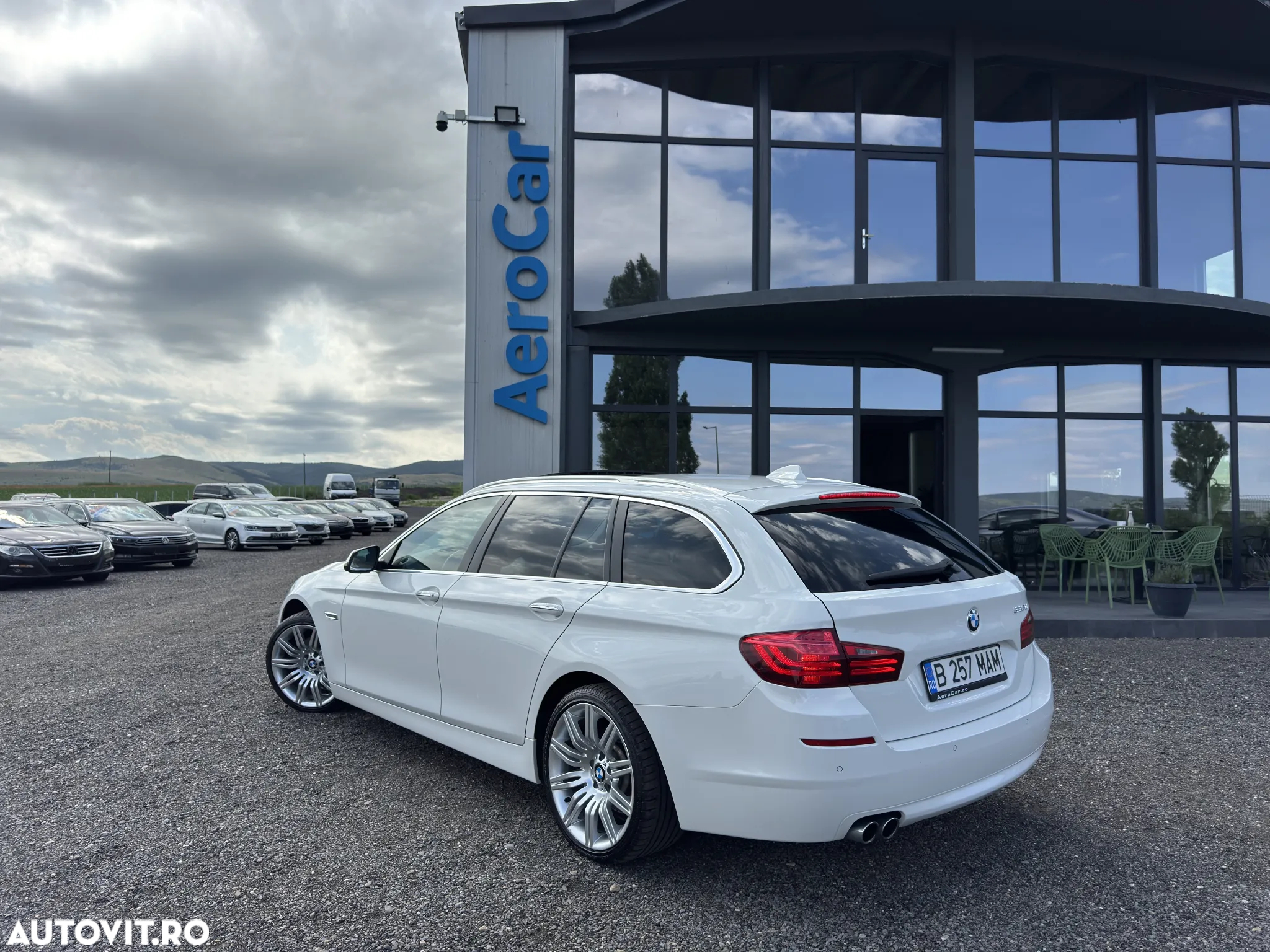 BMW Seria 5 520d - 15