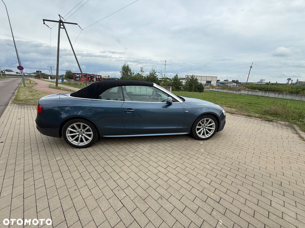 Audi A5 Cabrio - 4