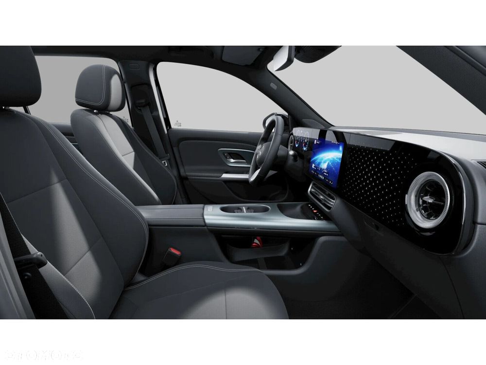 Mercedes-Benz GLB 250+ EQ 85kWh - 10